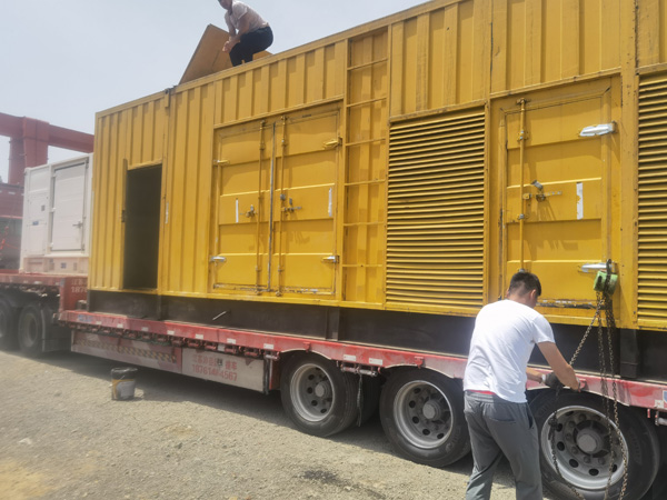 乌什发电机出租100KW发电机需要什么规格的电缆线?